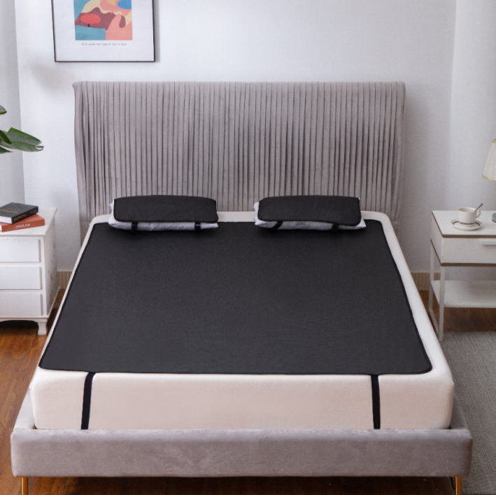 Grounding Mattress Cover